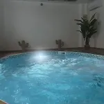 & Отель