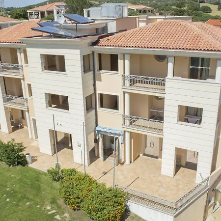& Hotel 4*