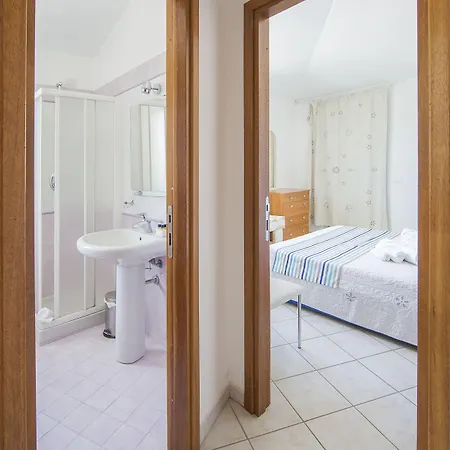 & Hotel