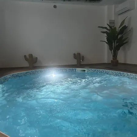 & Hotel