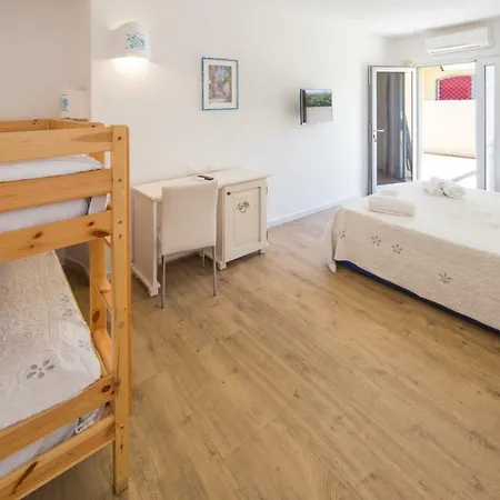 Olbia City Hotel Ольбія